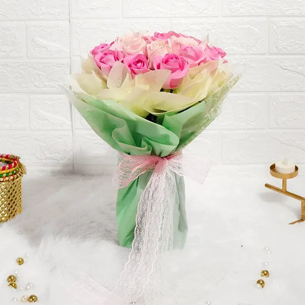 elegant pink roses bouquet close up view