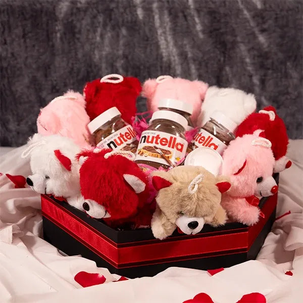 6 teddy bear with 7 nutella jars in a hexagon box top view 2