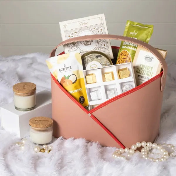 gift hamper of molded chocolate hazelnut milk chocolate front view 2