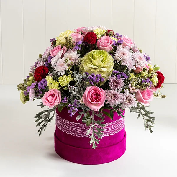 revival roses bracika white pink chrysanthemums in a box arrangement front view 2
