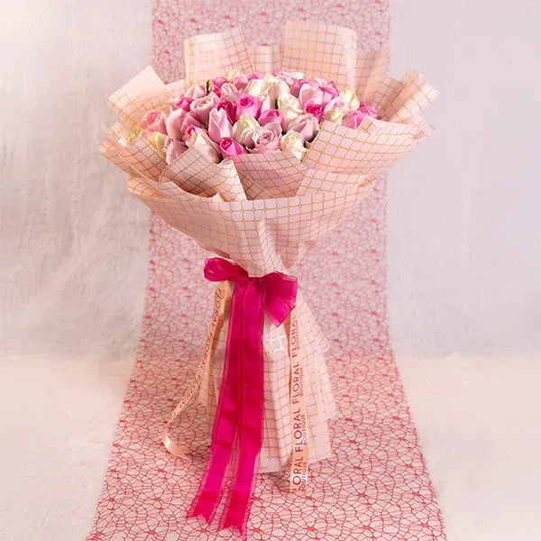 100 pink roses bouquet of white revival sweet avalanche roses front view
