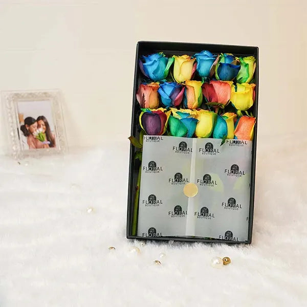 15 rainbow roses in black luxury box front view 2