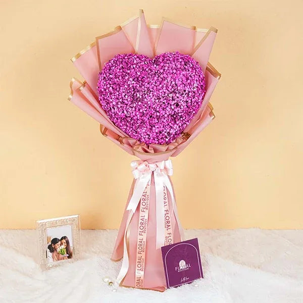 heart shaped gypso bouquet front view