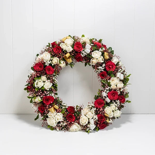 red and white rose harmony wreath front view 3