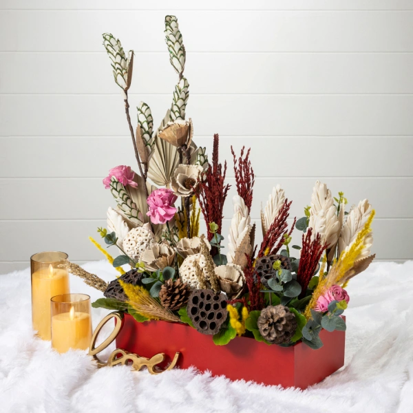 Dry Flowers  Arrangement– Perpetual Natural Elegance